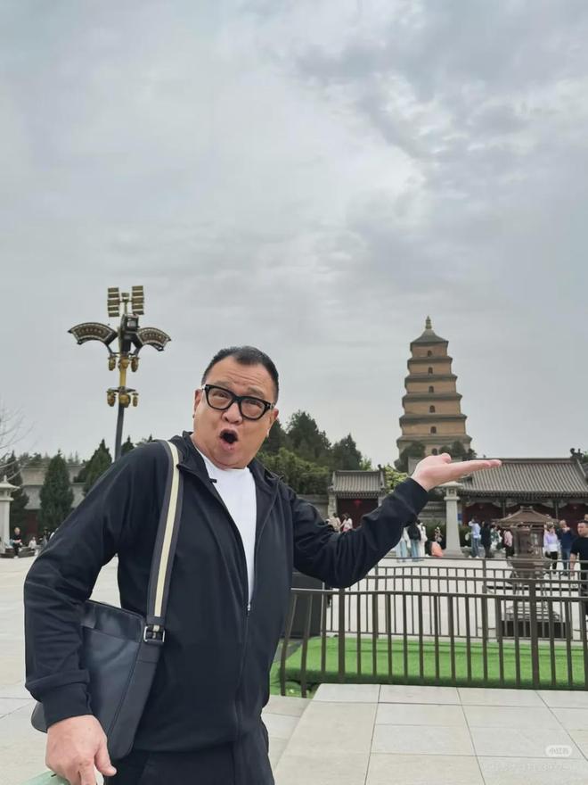甲一方亿万身家近日同囡囡西安被捕获爱游戏平台金牌绿叶祖上是四大盐商富(图5)